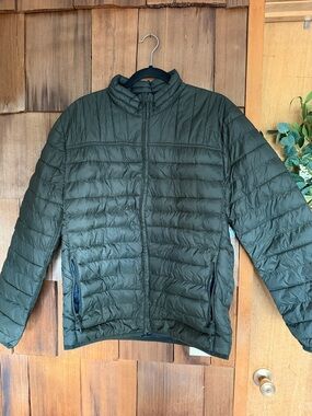 GAP Men's Olive Puffer Jacket